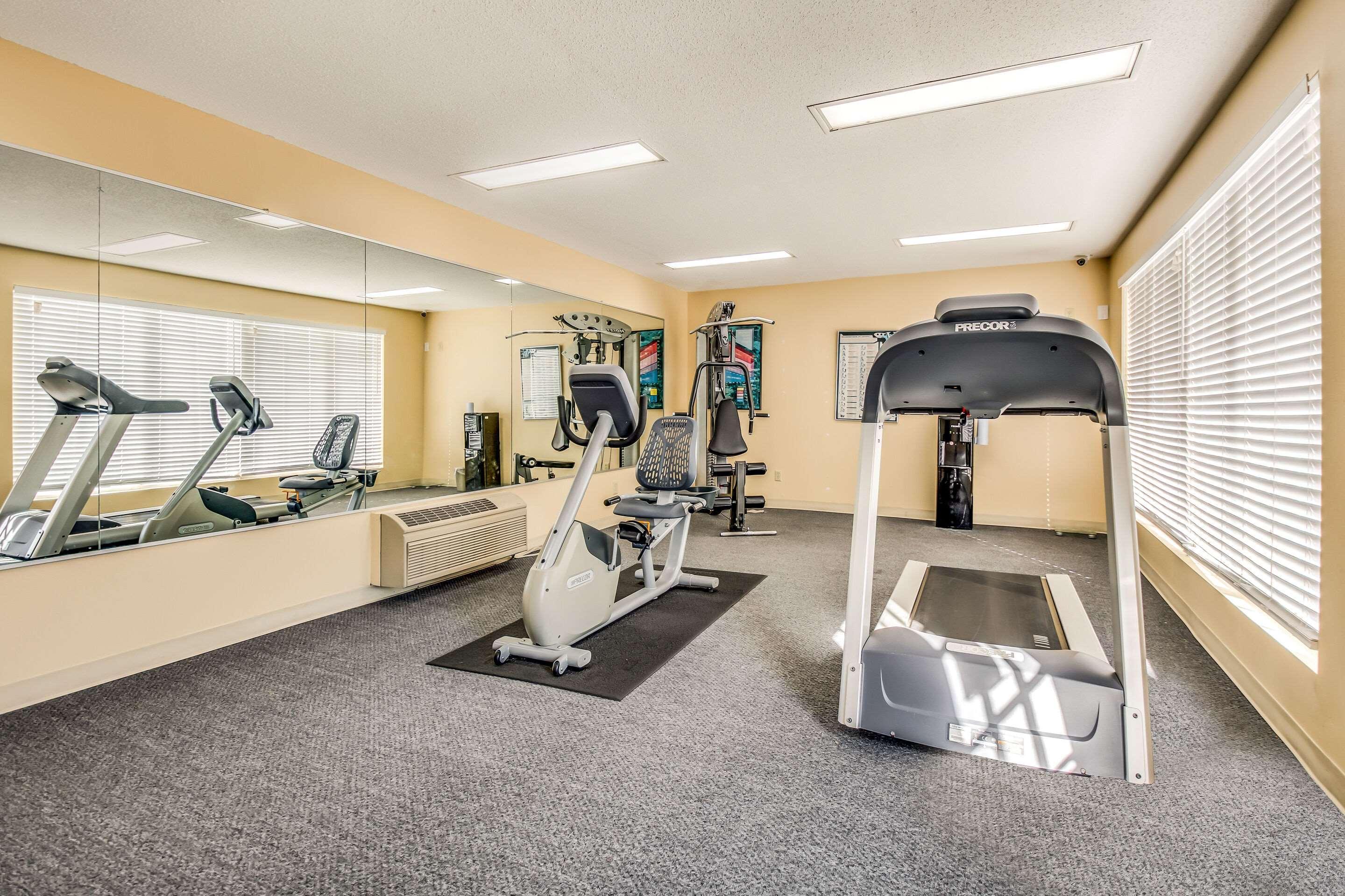 Quality Inn Ок-Ридж Экстерьер фото
