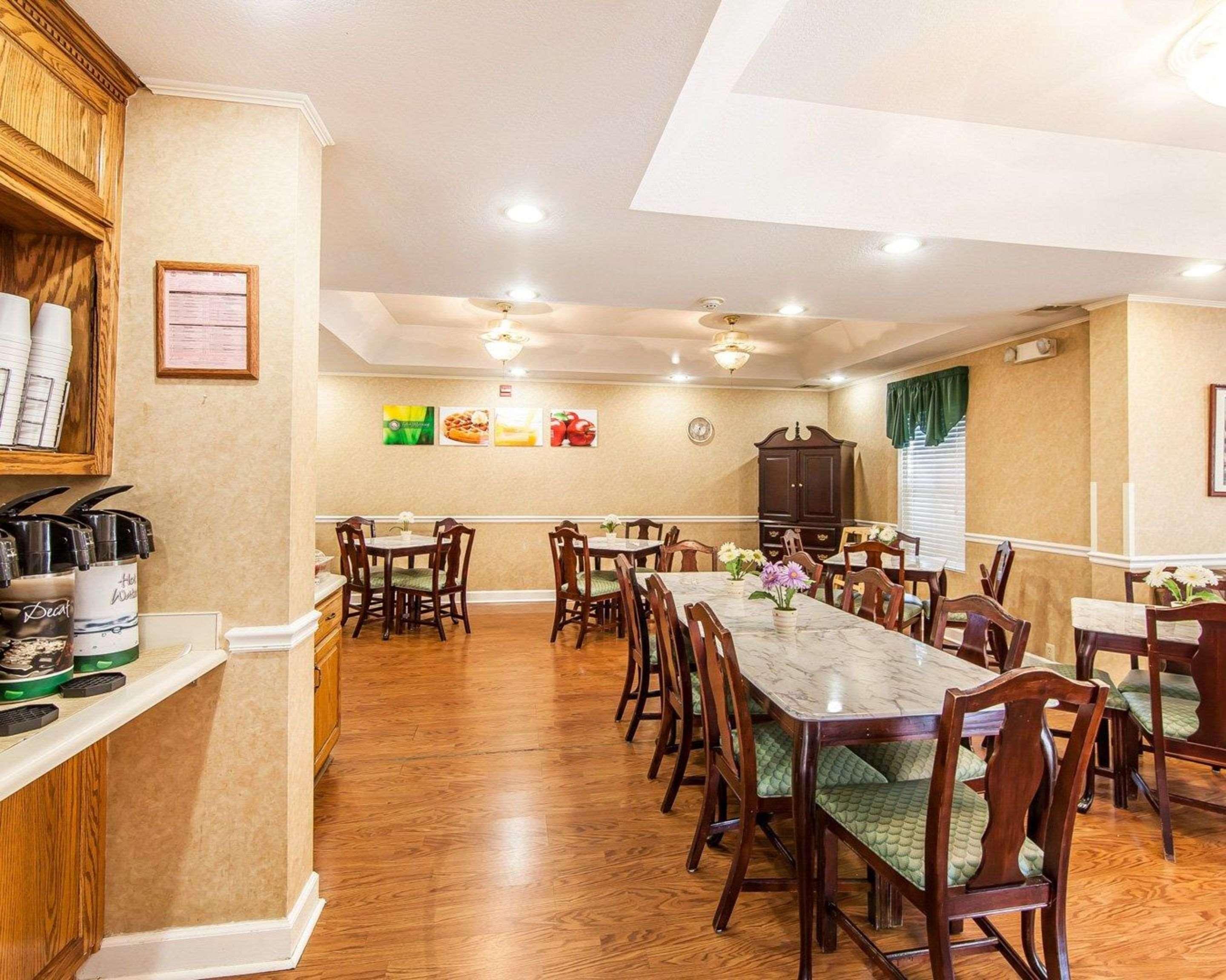 Quality Inn Ок-Ридж Экстерьер фото