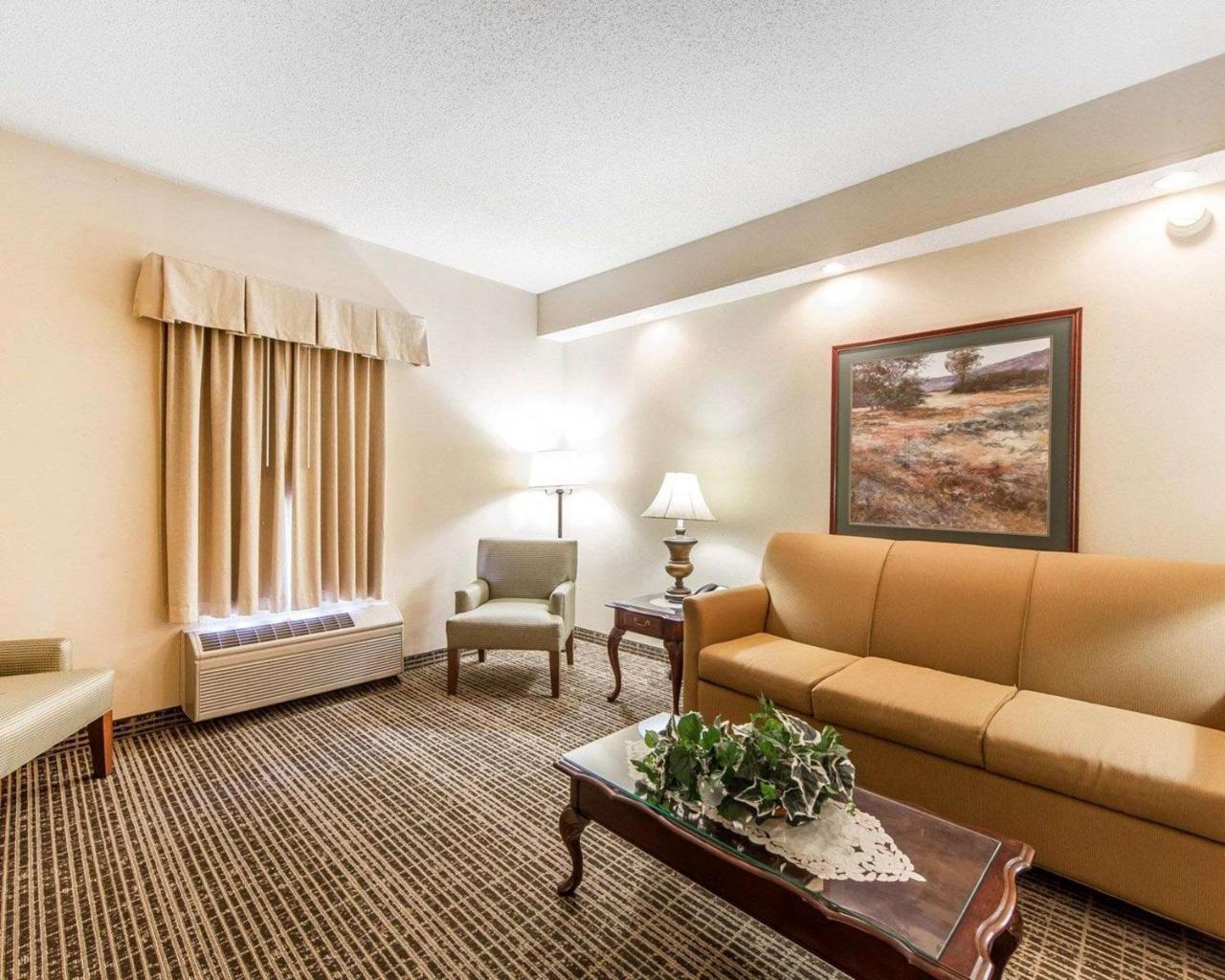 Quality Inn Ок-Ридж Экстерьер фото